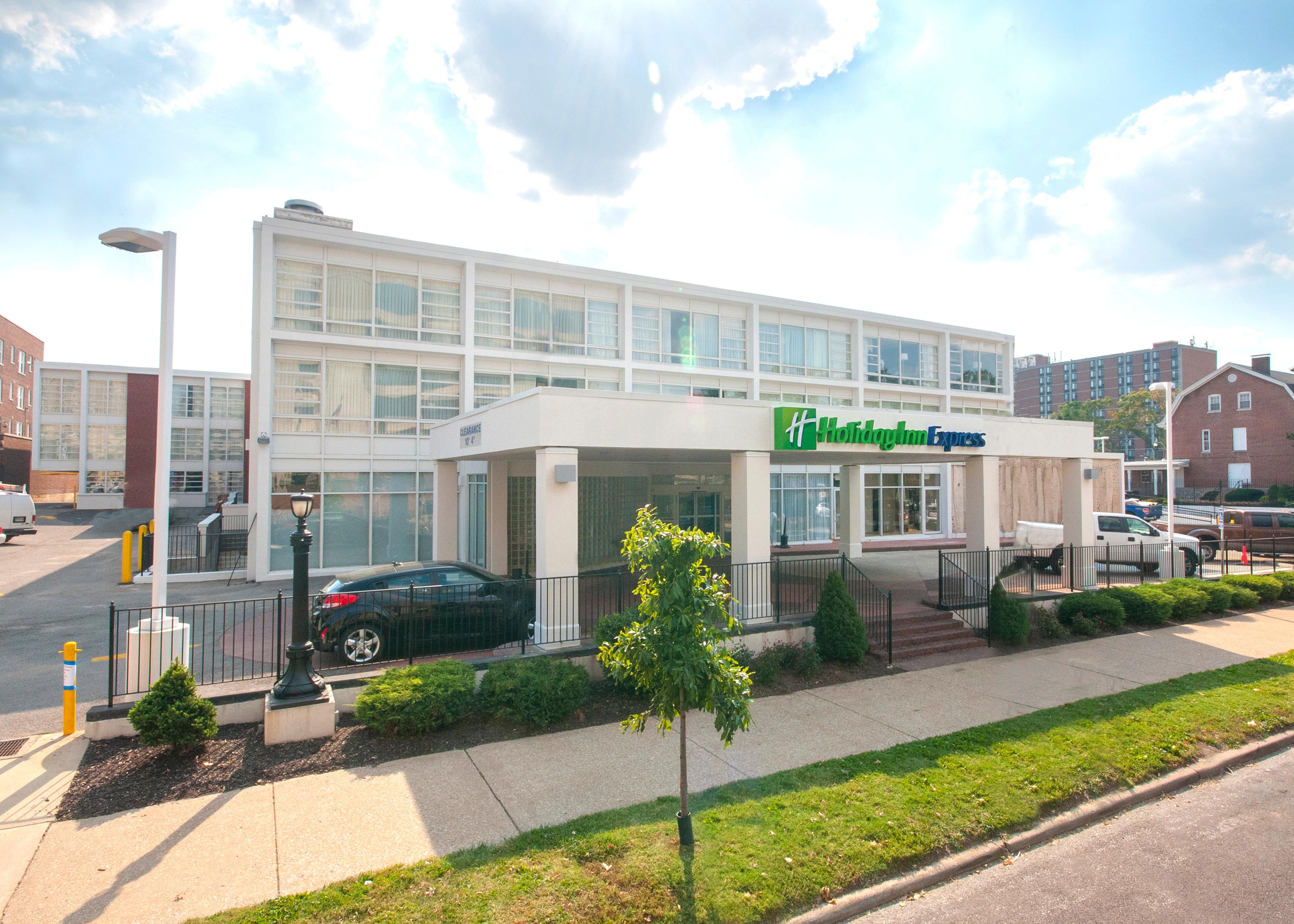 Holiday Inn Express St. Louis Central West End By Ihg Εξωτερικό φωτογραφία
